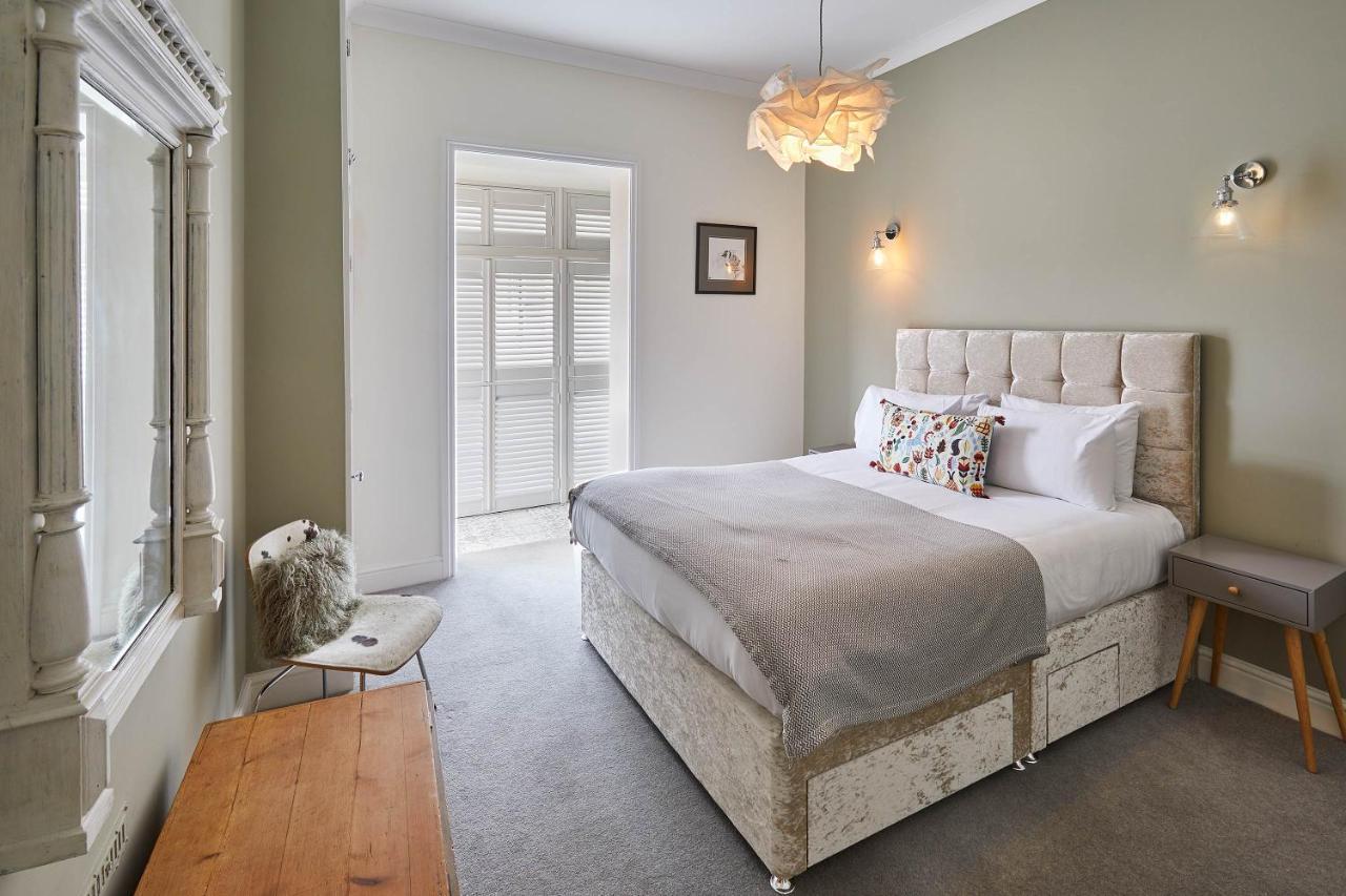 Host & Stay - One Mulgrave Place Whitby Extérieur photo
