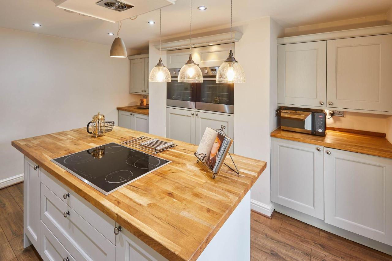 Host & Stay - One Mulgrave Place Whitby Extérieur photo